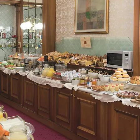 Hotel Berna-2